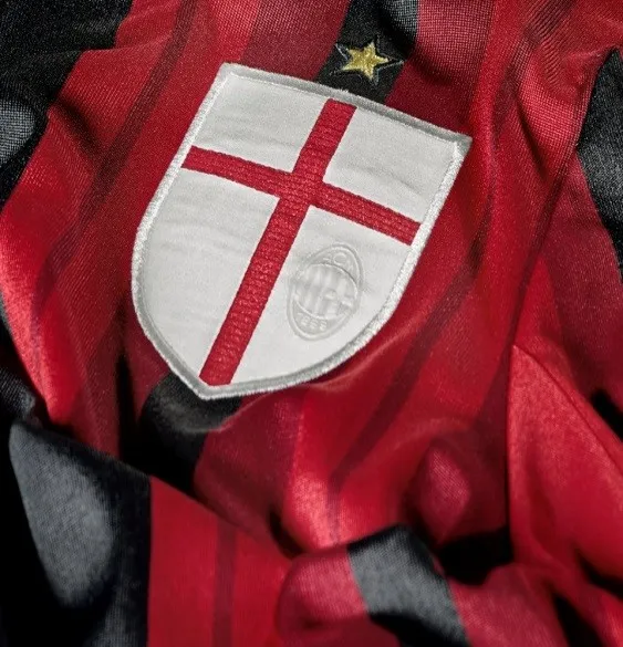AC Milan 2014 crest