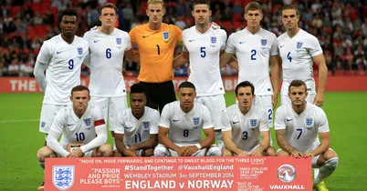 england-team-norway-wembley-lineup-line-up-starting-pose-players_3199495