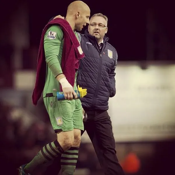 brad-guzan-paul-lambert