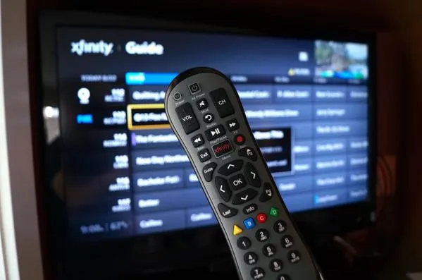 xfinity-tv-guide-and-remote
