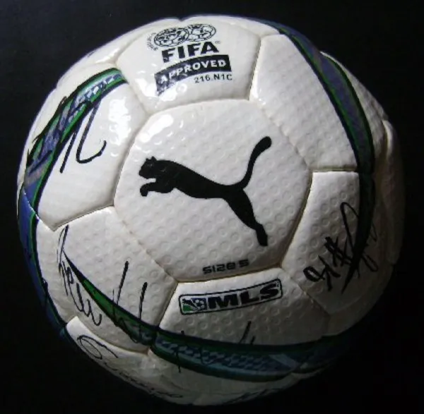 mls-ball-2003-2004