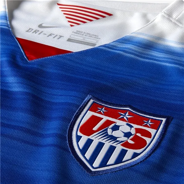 usa-soccer-jersey-away-closeup