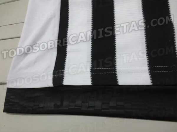 juventus-home-jersey-2015-16-closeup