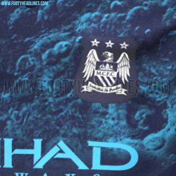 manchester-city-away-shirt-closeup-2