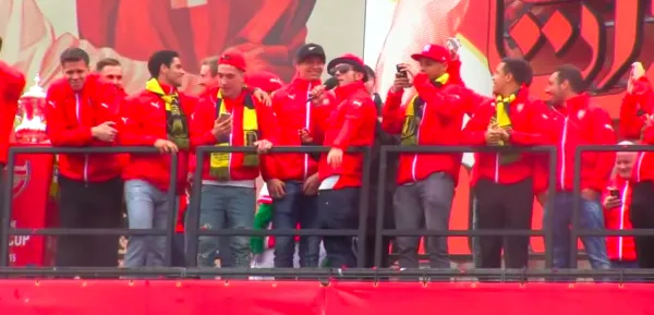 arsenal-celebration