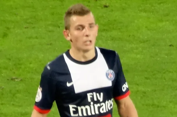 Lucas_Digne,_PSG