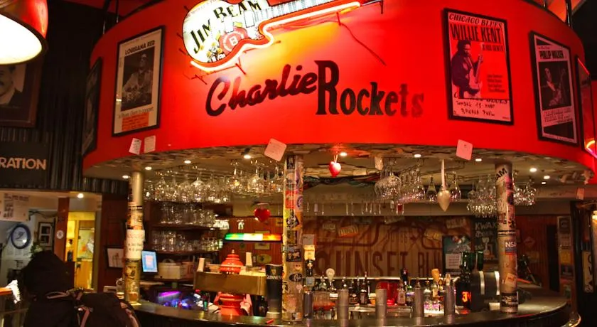 charlie rockets pub