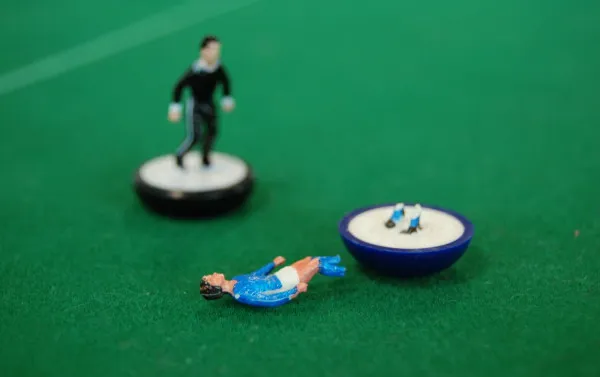 injured-soccer-player