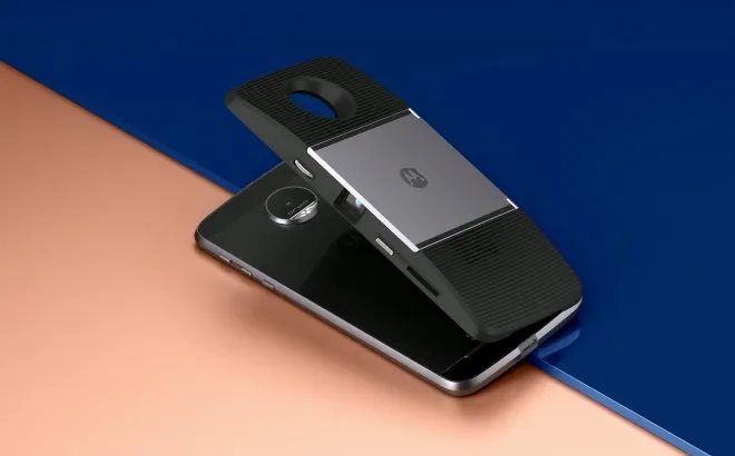 moto-insta-share-projector