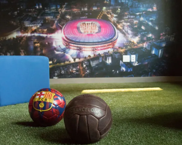 barcelona-balls-nyc-office