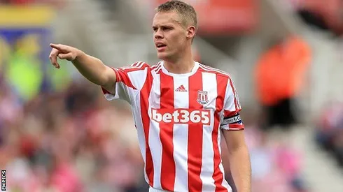 Ryan Shawcross is an Example to Youngsters, Says Gary Neville: The Nightly EPL