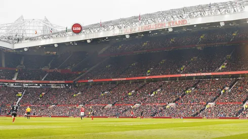 Have a Blast With This Manchester United-Liverpool 360 Fan Pic