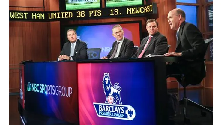 Jon Miller, far left, NBC Sports president of programming, Richard Scudamore, second from left, chief executive of the Premier League, Mark Lazarus, second from right, NBC Sports Group chairman, and Sam Flood, NBC Sports executive producer, hold press conference on Tuesday, April 16, 2013 in New York. All 380 English Premier League games will be […]