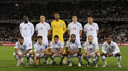 Ashley Cole or Leighton Baines. Who Should Start for England at Left Back?