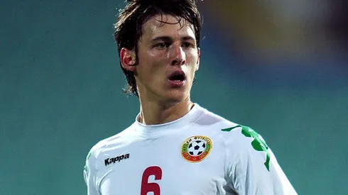 Aston Villa Agree £2.5m Fee for Winger Aleksandar Tonev: The Nightly EPL