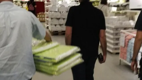 Jose Mourinho Caught Buying £200 Worth Of Boxes From Ikea; Chelsea Bound?: The Daily EPL