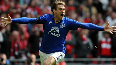 Hull City Agree Fee With Everton For Striker Nikica Jelavic