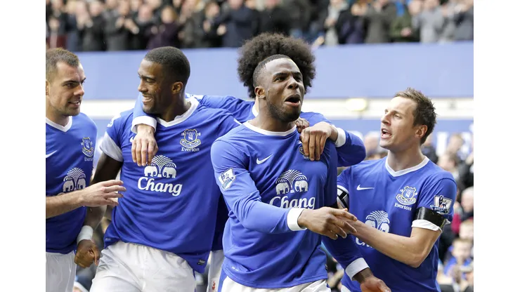 Everton's Victor Anichebe (centre) celebrates scoring his teams second goal of the game with teammates
