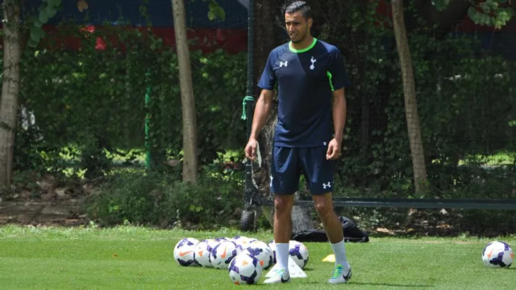 Belgium Winger Nacer Chadli Joins Tottenham Hotspur: Official