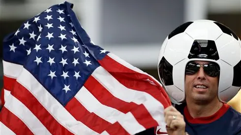 A United States fan shows his support before the first half of the Gold Cup semifinals against Honduras at Cowboys Stadium, Wednesday, July 24, 2013, in Arlington, Texas. (AP Photo/Brandon Wade)