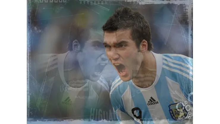 Argentina's striker Gonzalo Higuain celebrates after scoring during Group B first round 2010 World Cup football match on June 17, 2010 at Soccer City stadium in Soweto, suburban Johannesburg. NO PUSH TO MOBILE / MOBILE USE SOLELY WITHIN EDITORIAL ARTICLE AFP PHOTO / PEDRO UGARTE (Photo credit should read PEDRO UGARTE/AFP/Getty Images)