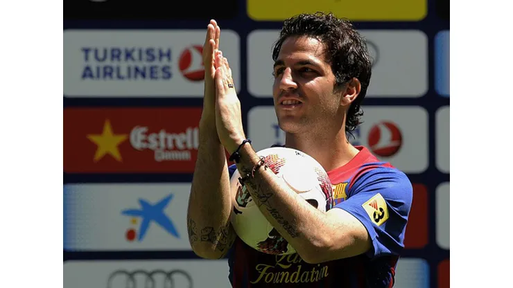 Manchester United Confirm Second Bid For Cesc Fabregas