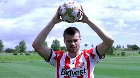 Sunderland Complete Signing of Trabzonspor’s Czech Defender Ondrej Celustka