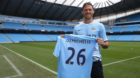 Manchester City Sign Defender Martin Demichelis On a Two-Year Deal