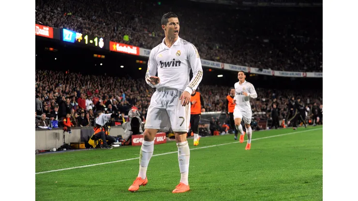 BARCELONA, SPAIN – APRIL 21: Cristiano Ronaldo of Real Madrid CF celebrates after scoring his team's 2nd goal during the La Liga match between FC Barcelona and Real Madrid CF at Camp Nou on April 21, 2012 in Barcelona, Spain. (Photo by Denis Doyle/Getty Images)