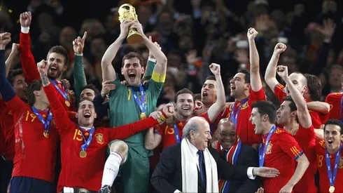 2014 World Cup Draw: Spain and Netherlands in 2010 final repeat