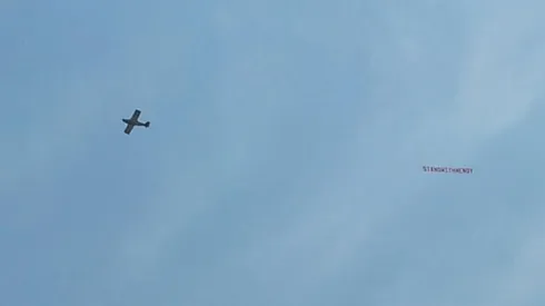 “Moyes Out” Plane Banner Will Do More Damage Than Good at Manchester United