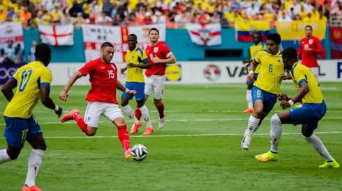 Alex Oxlade-Chamberlain's Injury Rules Him Out For 10 Days to 3 Weeks