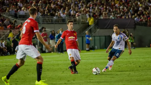 Manchester United's Ander Herrera Instantly Impresses in Debut