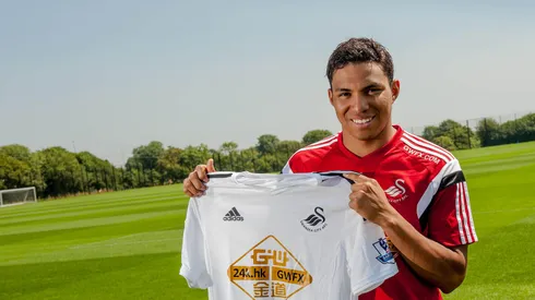 Swansea City Sign Ecuador Winger Jefferson Montero On 4-Year Deal