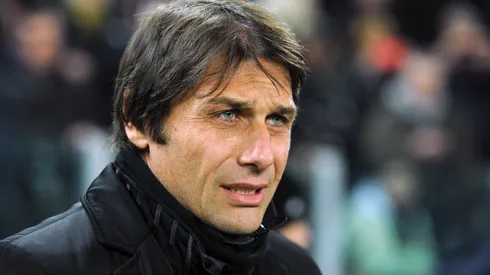 TURIN, ITALY - JANUARY 22: Juventus FC head coach Antonio Conte looks on prior to the TIM cup match between Juventus FC and S.S. Lazio at Juventus Arena on January 22, 2013 in Turin, Italy. (Photo by Valerio Pennicino/Getty Images)