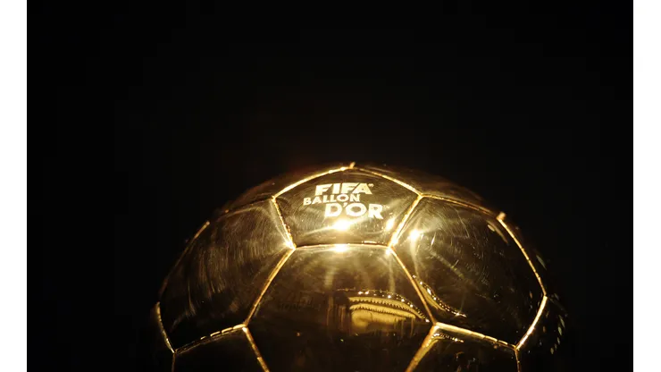 The FIFA Ballon d'Or trophy sits on show during a press conference by the finalists of the 2012 FIFA Ballon d'Or prior to the World Player Gala 2012 award ceremony on January 9, 2012 in Zurich. AFP PHOTO / FRANCK FIFE (Photo credit should read FRANCK FIFE/AFP/Getty Images)