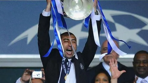 Mourinho On Game Against Schalke: It's Not Me Against Roberto Di Matteo