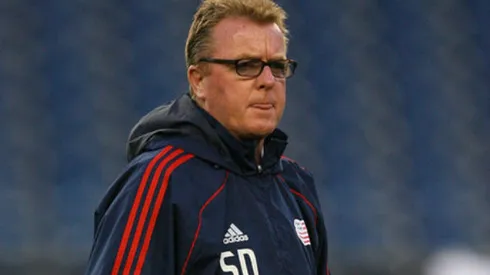 Steve Nicol to Appear on The 2 Robbies Show