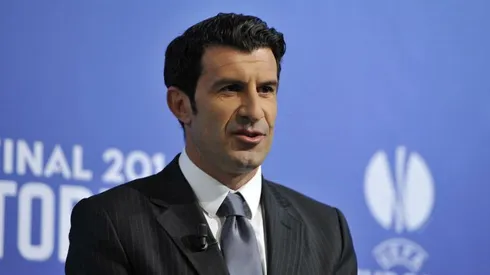 Luis Figo to run against Sepp Blatter for FIFA presidency
