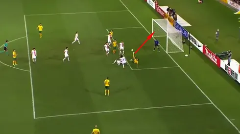 Tim Cahill scores bicycle kick to put Australia in Asian Cup semi