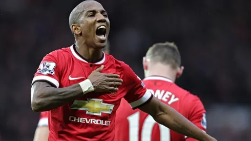 Ashley Young trusts Manchester United's team spirit following FA Cup defeat