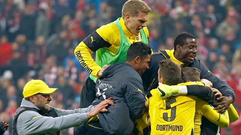 Dortmund beat Bayern Munich to advance to DFB Pokal Final