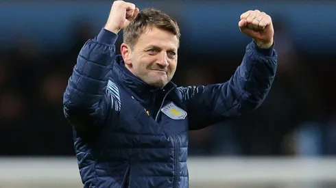 Aston Villa boss Tim Sherwood believes Manchester United are beatable