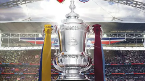 FA Cup Final: Tim Sherwood hails 'incredible' Arsene Wenger