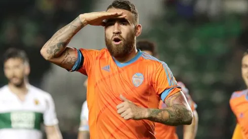Man United have pre-contract agreement with Nicolas Otamendi