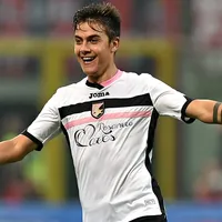 Photograph: News Agency/REX Shut