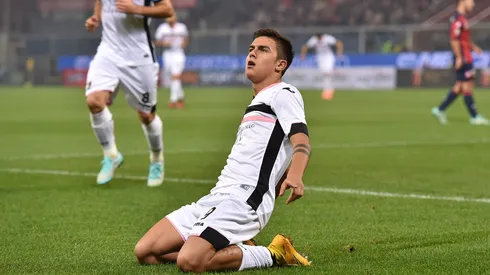 during the Serie A match between Genoa CFC and US Citta di Palermo at Stadio Luigi Ferraris on November 24, 2014 in Genoa, Italy.