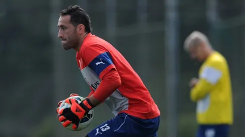Arsenal would be wise to keep David Ospina over Wojciech Szczesny