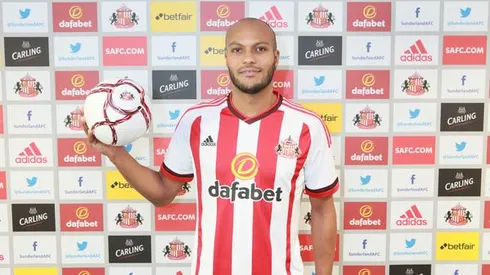 Younes Kaboul completes £3m move from Spurs to Sunderland