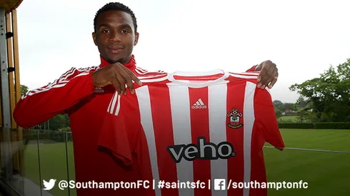 Southampton sign FC Twente defender Cuco Martina